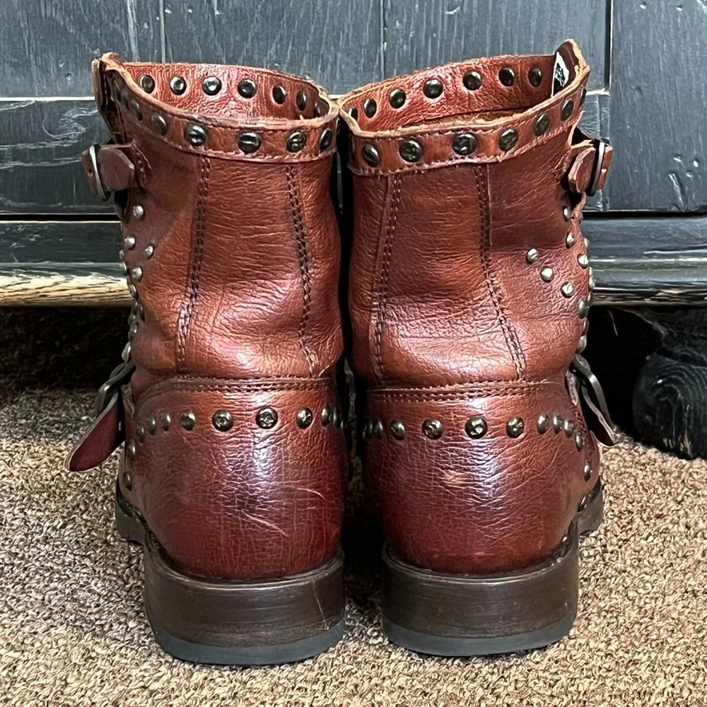 🔴SALE🔴 Frye Veronica studded moto ankle boot Size 8 - Picture 8 of 16